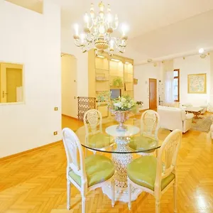 https://dolcevita-n-287.hotelinveneto.com
